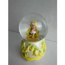 PremiumPort Işıklı Sarı Çiçek Kız Kar Küresi - Orta Boy, Dekoratif ve Şık