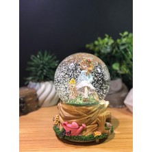 PremiumPort Sevimli Kız ve Kuşlu Püskürtmeli, Müzikli, Işıklı Büyük Boy Kar Küresi