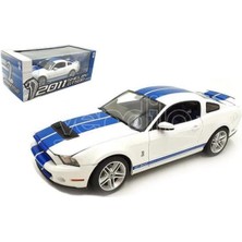 Greenlight Shelby GT500 2011 Performance Beyaz 1/18 Model Araba