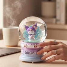 PremiumPort Kuromi Figürlü Püskürtmeli Müzikli ve Işıklı Kar Küresi