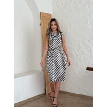 Eccey Butik Kadın Degaje Yaka Önden Çapraz Detay Saten Midi Elbise