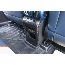 Bir Aksesuar Al Byd Atto 3 Modeli Için  Karbonfiber Desenli Arka Havalandırma Kaplaması