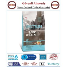 Spectrum Düşük Tahıllı Somonlu Hamsili ve Yaban Mersinli Küçük Irk Yetişkin Köpek Maması - 2.5KG