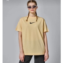 Nike Sportswear Tee Women's T-Shirt Sarı Kadın T-Shirt FD1129-294