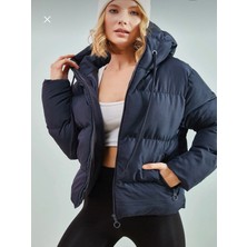 Famels Kadın Lacivert Cepli Kapüşonlu Fermuarlı şişme Mont