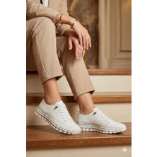 Mehmet Mete 1025 Yumuşak Hafif Rahat Lastik Bağcıklı Hakiki Deri Kadın Ayakkabı