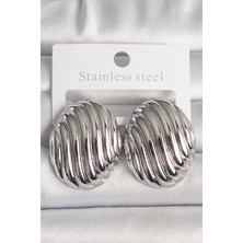 Pirinç Gümüş Renk Işlemeli Oval Model Kadın Küpe