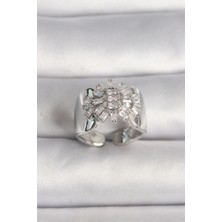 Pirinç Gümüş Renk Ayarlanabilir Baget Zirkon Taş Model Kadın Yüzük