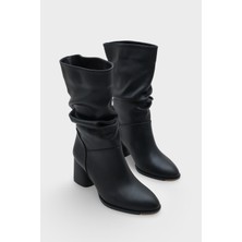 Capone Outfitters Marlie Yuvarlak Burunlu Kadın Çizme