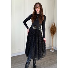 Dilay Gökoğlu Butik Dantel Detaylı Asimetrik Midi Siyah Etek