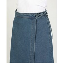 Vellichor Yandan Bağlamalı Denim Etek- Açık Mavi