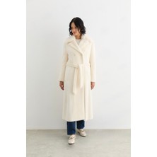 Doque 57043 Yakası Kürklü Önden Çift Düğmeli Beli Kuşaklı Peluş Kaban #12-25#