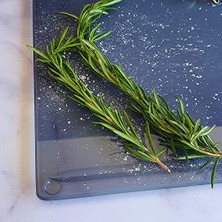 Decorıta Kanallı Cam Kesme Tahtası - Cam Kesme Tablası | (Füme Cam, 25CM x 35CM)