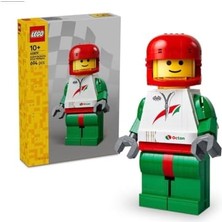 Creator 40819 Up-Scaled Driver Minifigure