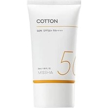 Mıssha Mat Bitişli Güneş Kremi 50 ml Yağlı Ciltler İçin SPF50+ PA++++ Koruma ve Besleyici Özellik