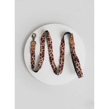 Balkonda Köpek Gezdirme Kayışı Tasması 2,5 cm Genişlik Desenli Kolon Kordon Leopar Desen