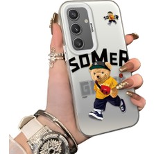 Ucuc Samsung Galaxy S24 Uyumlu Sert Akrilik Arka Silikon Kenar Lens Koruma Dış Cool Ayı Deseni Kılıfı