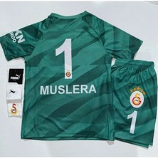 5 Yıldızlı Galatâsarây//fernando.-Muslera Yeni Sezon Futbol Çocuk Forması. 4'lü Set