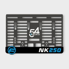 Pi Dekorasyon NK250 Uyumlu 3D Kabartmalı Pleksi Motor Plakalığı