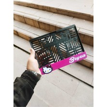 Pi Dekorasyon Motorsiklet Plakalık Hello Kity Lazer Kesim Pleksi Plakalık | Kişiye Özel Plakalık