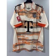 Bayern Münih 2025-26 Sezonu Isimsiz Deplasman Forması