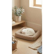 Feyza Design Bej Peluş Kare Kedi Yatağı, Yumuşak Teddy Kumaş, Konforlu ve Şık Kedi Minderi