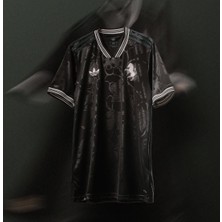 Juventus 2025/26 Yeni Sezon Isimsiz Alternatif Forması (Yeni Sezon)