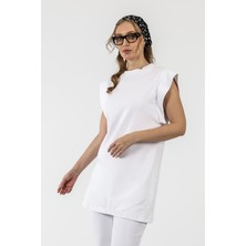 By Özlem Yazan Omuz Detaylı Bol Kesim Uzun Kadın Tişört