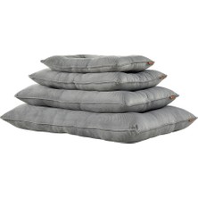 Feyza Design Konforlu Çift Yönlü Süngerli Evcil Hayvan Yatağı