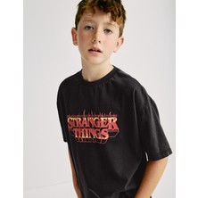 Marks & Spencer Pamuklu Stranger Things T‑shirt (6‑16 yaş)