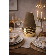 BRANDSMITHS Altın Detaylı Modern Vazo- Dikey Form