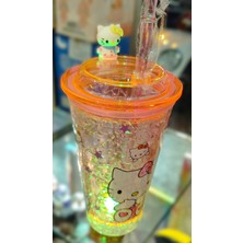 Ada Çanta Kırtasiye Hello Kitty Figürlü Işıklı Model Kapaklı Pipetli Plastik Bardak 470ML AD252501