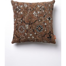 The Kun Jakarlı Etnik Kilim Desenli Kırlent Kılıfı-Kahverengi