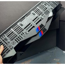 Pi Dekorasyon Bmw M Logolo Kabartma Yazılı Mat Takmatik Pleksi Plakalık 2 Li Set