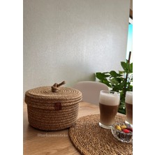 PremiumPort Çok Amaçlı Hasır Kapaklı Sepet ile Mutfak ve Banyo Düzenlemesi