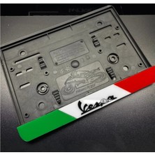 Pi Dekorasyon Italyan Bayraklı Vespa Takmatik Pleksi Plakalık
