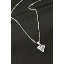 Bijuteri Net Kalp Uçlu Kolye