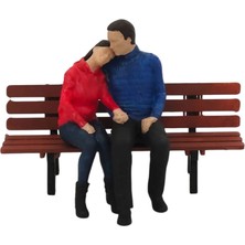 PremiumPort 3D Minyatür Oturan Çift Figürü, Romantik Teraryum Objesi, Reçine 5x3 cm