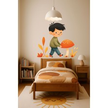 Sonbahar Temalı Erkek Çocuk Odası Duvar Sticker – Mantar Toplayan Çocuk Figürü, 50×42 cm