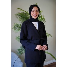 Gamze Özkurt Kuşaklı Kruvaze Ceket