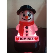 3D Dönüşüm Atölyesi Kişiye Özel Hediyelik Isimli Kardan Adam Dekoratif LED Lamba - Adaptörlü - Pembe Işıklı