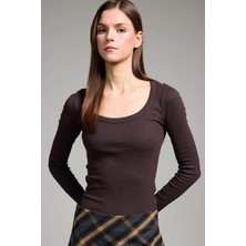 DeFacto Slim Fit Yuvarlak Yaka Basic Düz Fitilli Kaşkorse Uzun Kollu Tişört G8479AX26SP