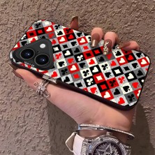 HONTINGA iPhone 16 ile Uyumlu Kılıfı Silikon Kenar Sert Arka Düşüme Önleyici Basitlik Anti Düşme Kamera Korumali Poker Desen Telefon Kılıf Kadın ve Erkek Için Uygundur K1-0621