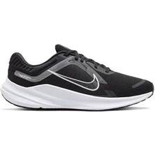 Nike Quest 5