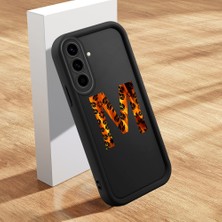 HONTINGA Samsung Galaxy A36 4g ile Uyumlu Kılıfı Düşüme Önleyici Basitlik Anti Düşme Kamera Korumali Harf M ve Harf N Siyah Desen Yumuşak Silikon Telefon Kılıfı Kadın ve Erkek Için Uygundur K2-0362