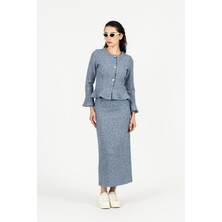 By Özlem Yazan Volan Detaylı Kısa Ceket & Dokulu Kalem Etek Örme Kadın Ikili Takım