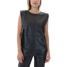 EA7 Kadın Kolsuz Rahat Kesim Şık Siyah T-Shirt 6DTH60 TJZOZ-1200