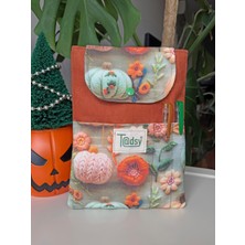 Tadsy Sonbahar Balkabağı Desenli Kitap Kılıfı Şık ve Koruyucu Cepli Kitap Kılıfı Çok Amaçlı Çanta 19X25 cm