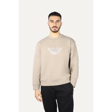 Emporio Armani Erkek Yuvarlak Yaka Regular Fit Dokuma Kumaş Baskılı Uzun Kollu Bej Sweatshirt EM001052 AF10013-M6116