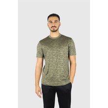 Emporio Armani Erkek Regular Fit Logo Kabartma Desenli Yuvarlak Yakalı Kısa Kollu Yeşil T-Shirt EM002957 AF10017-F7108